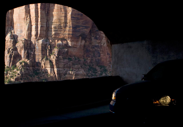 tunnel window